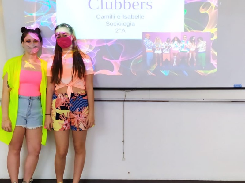 Tribos urbanas nas aulas de sociologia